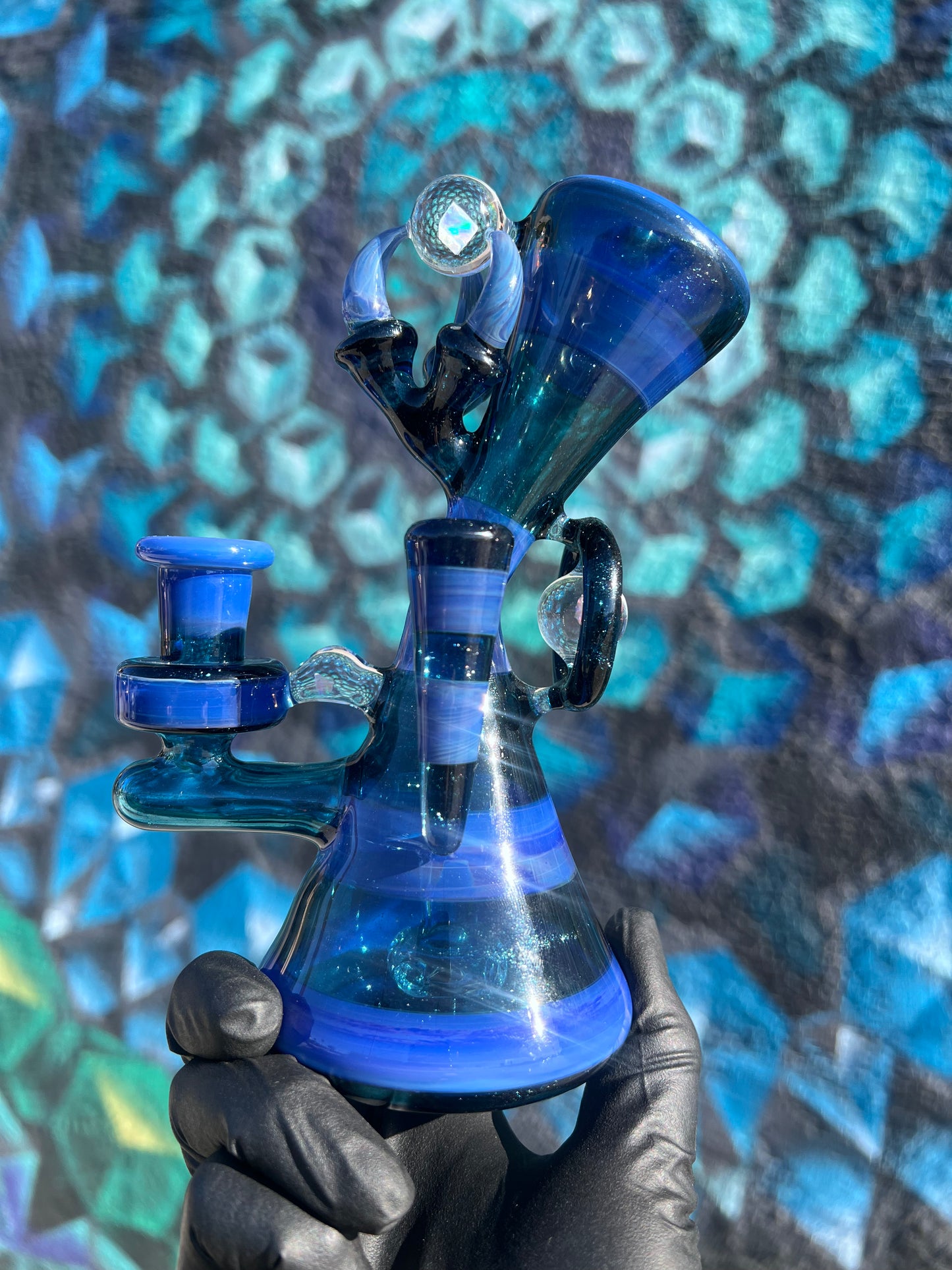 Smiley 7 Inch Mini Tube with 4 Hole Diffuser