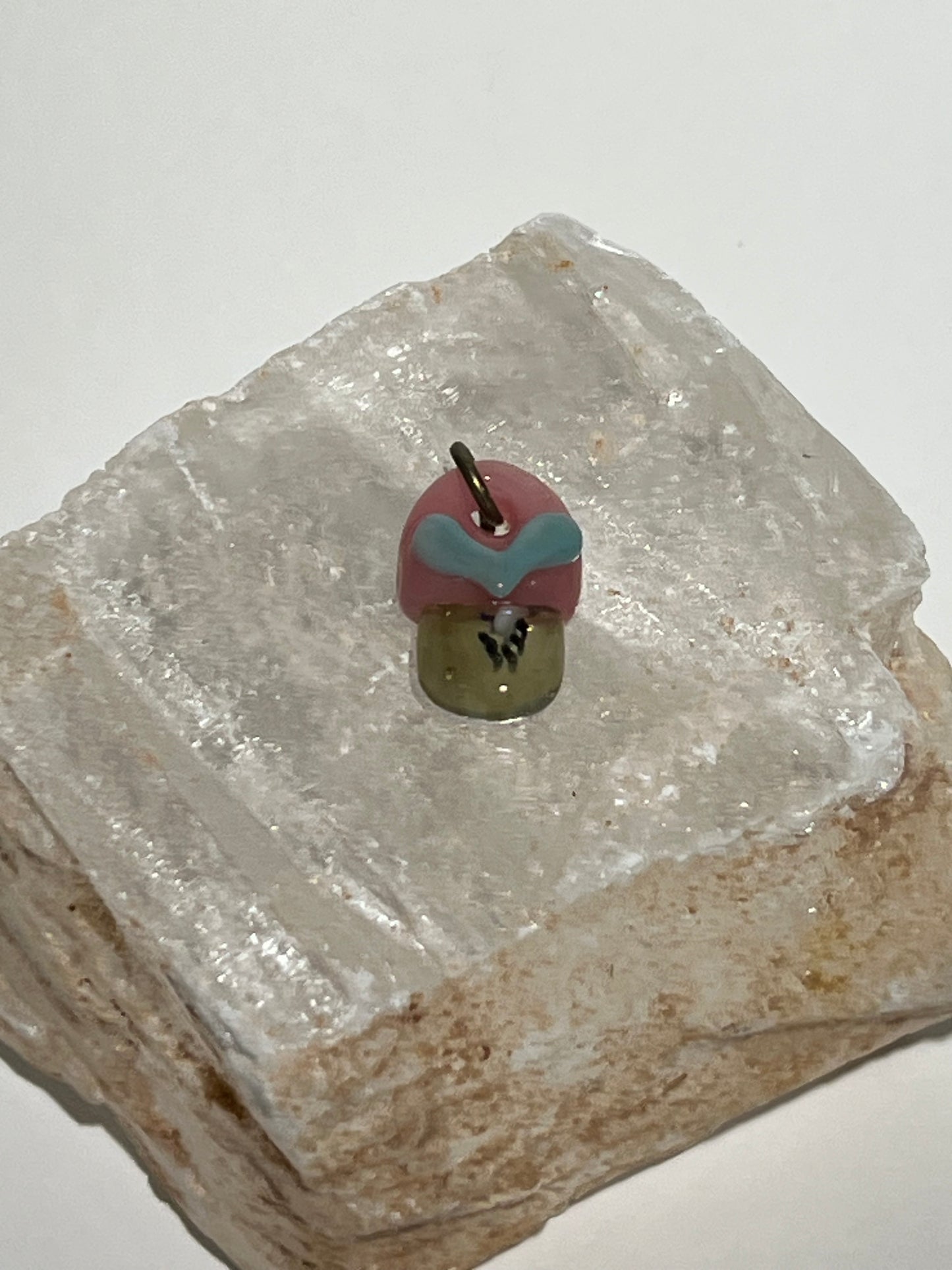 Sakibomb Electrum Mini Kiwi Pendant #6