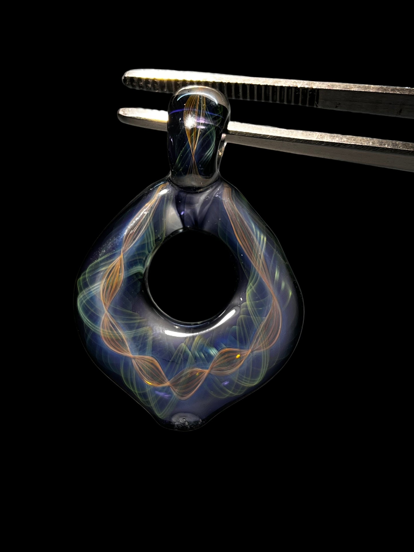 Jahnny Rise horseshoe DNA Pendy