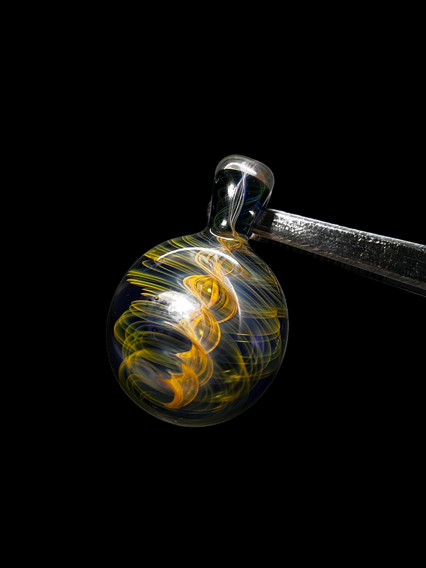 Jahnny Rise Round DNA Pendy