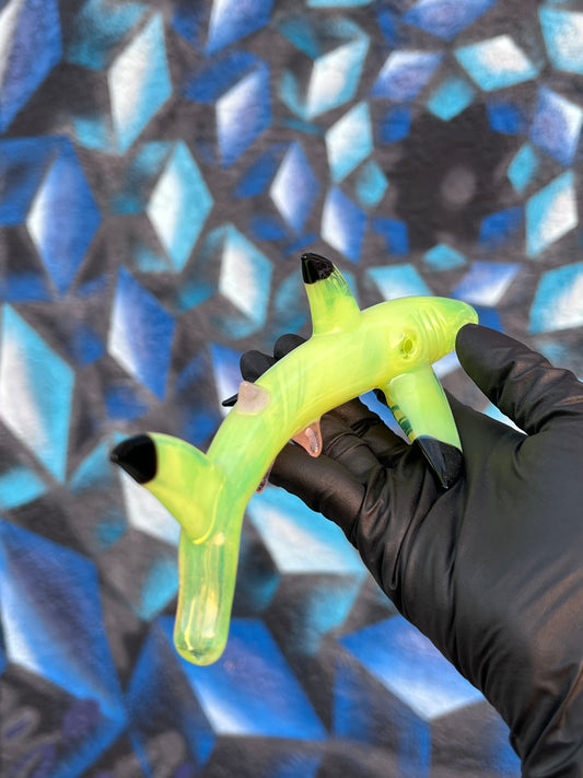 Mako Sculpted Shark Dry Pipe