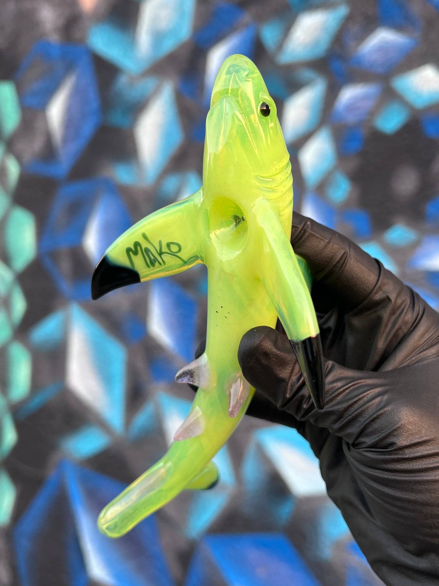 Mako Sculpted Shark Dry Pipe
