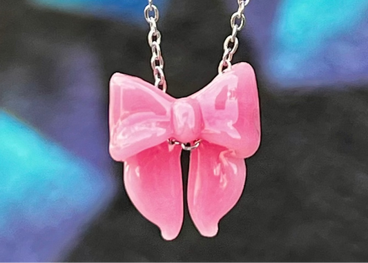 Sakibomb Pink Bow with Chain