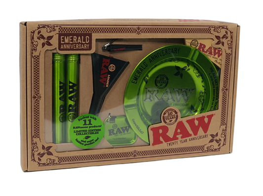 Raw Emerald Anniversary Set
