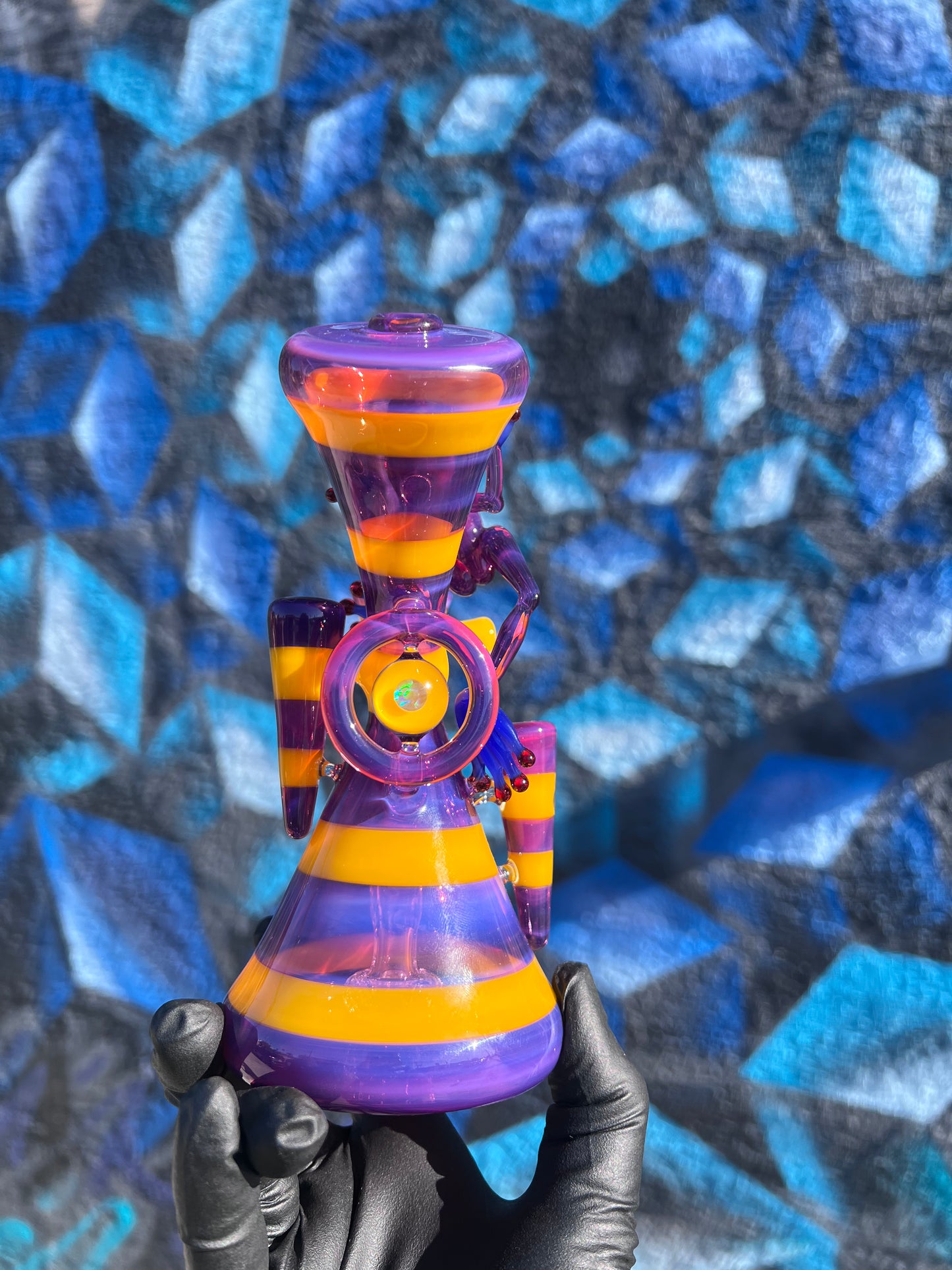 Smiley 7 Inch Mini Tube with 4 Hole Diffuser
