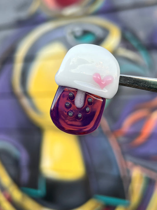 Sakibomb Stargazer Kiwi with Pink Heart Pendant