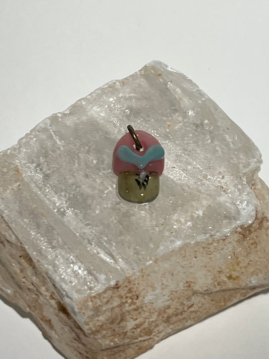 Sakibomb Electrum Mini Kiwi Pendant #6