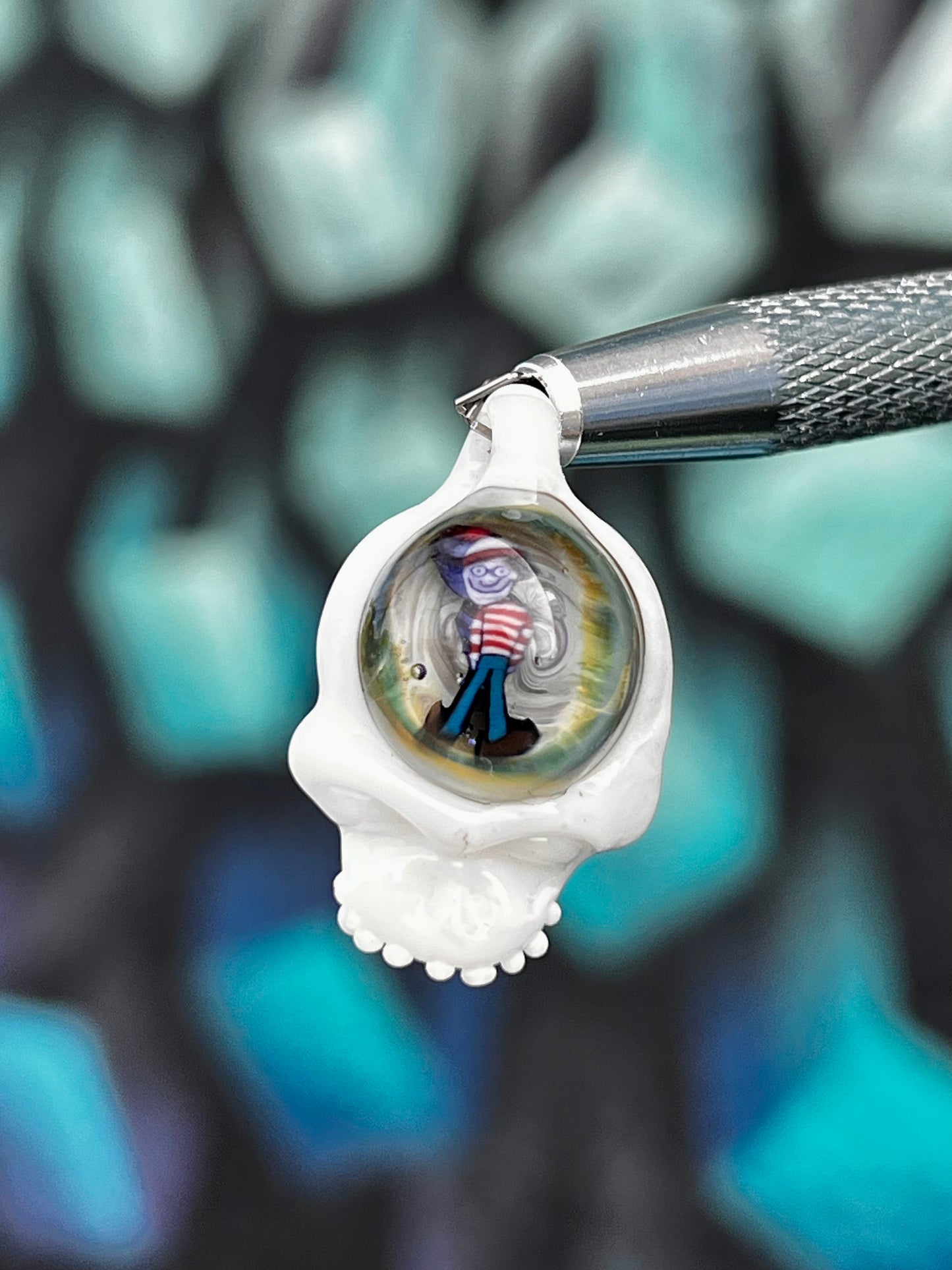 Sakibomb Waldo Steal Ya Skull Pendant