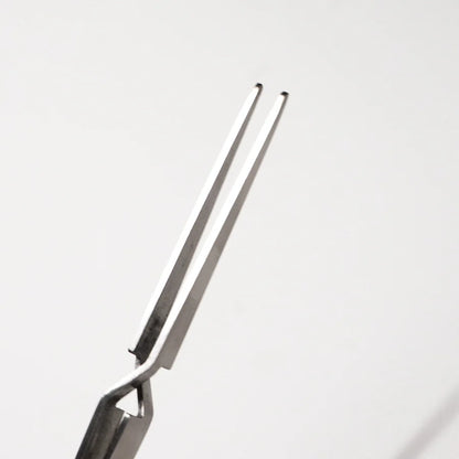 Bear Quartz Tweezer Tool